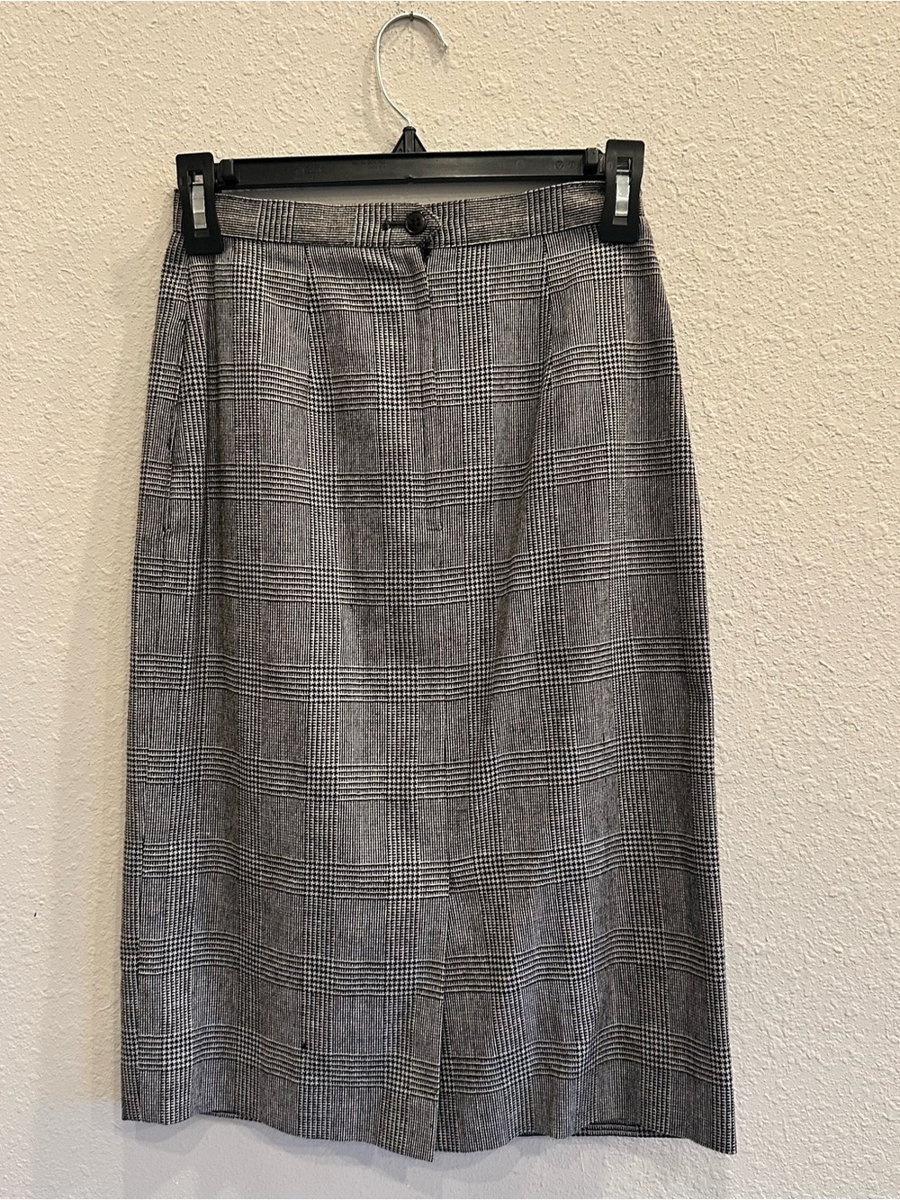 Classic Gray Plaid Pencil Skirt - Women's Tailored Skirt